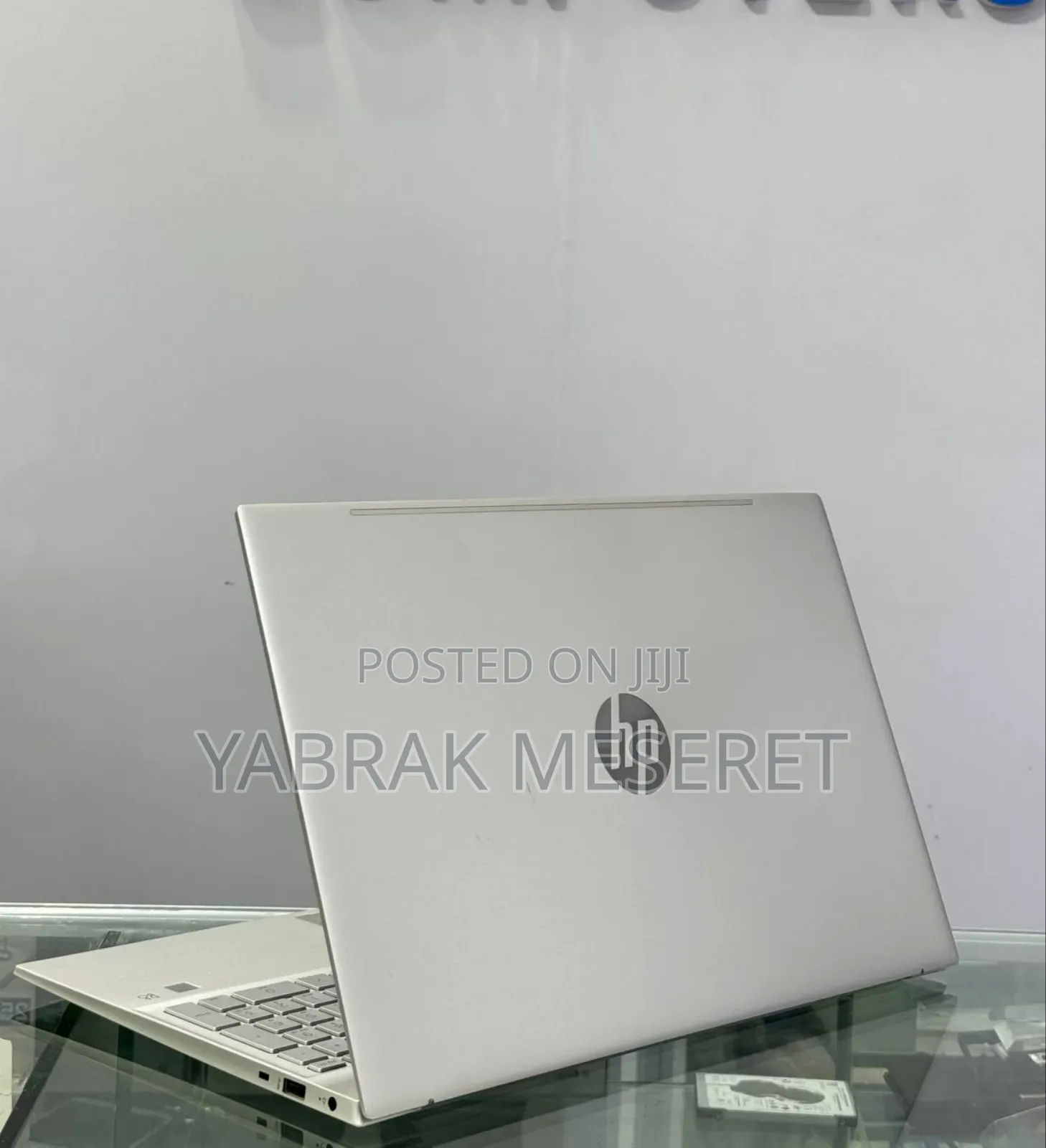 New Laptop HP Pavilion 15 8GB AMD Ryzen 3 SSD 256GB