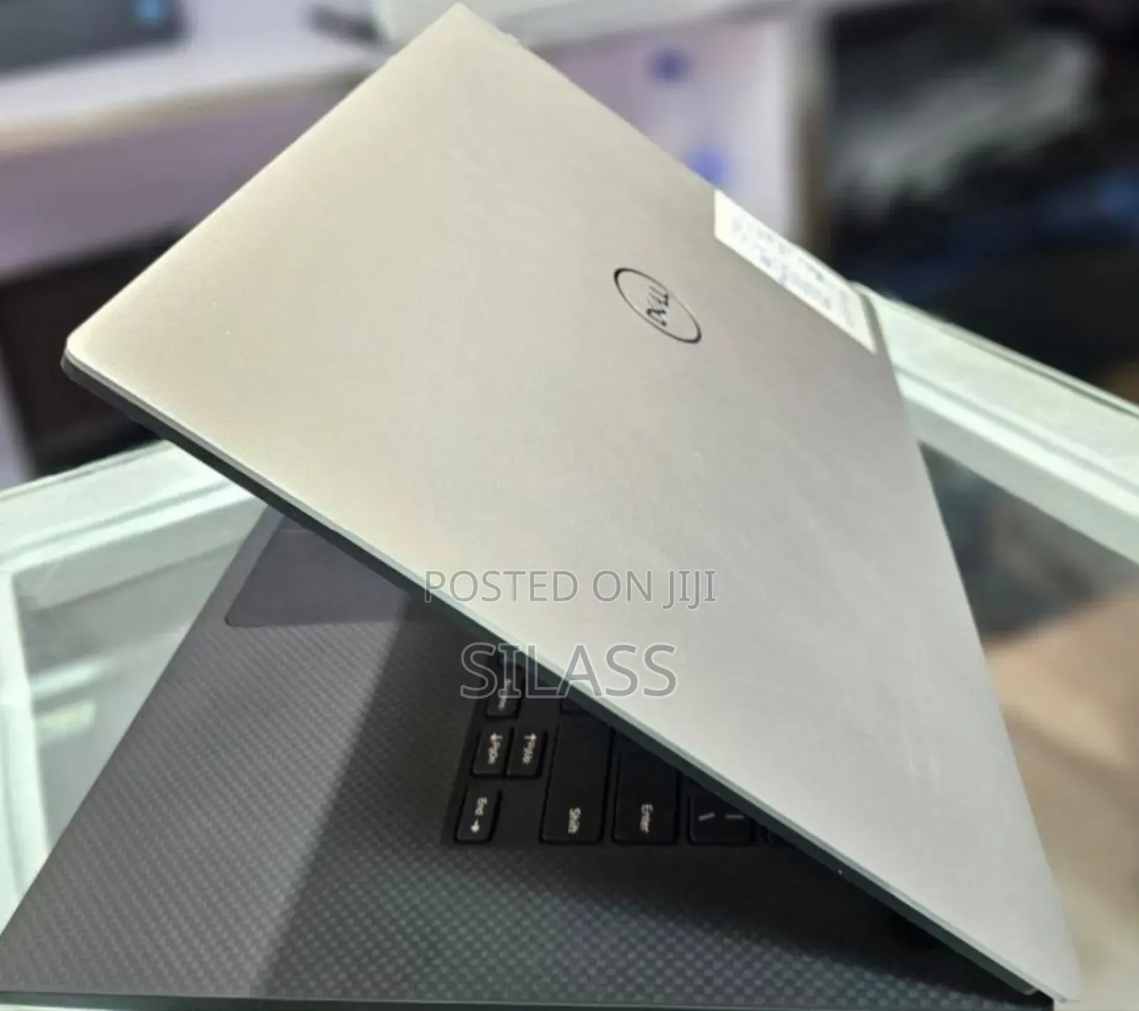 New Laptop Dell Precision 5540 32GB Intel Core I7 SSD 1T