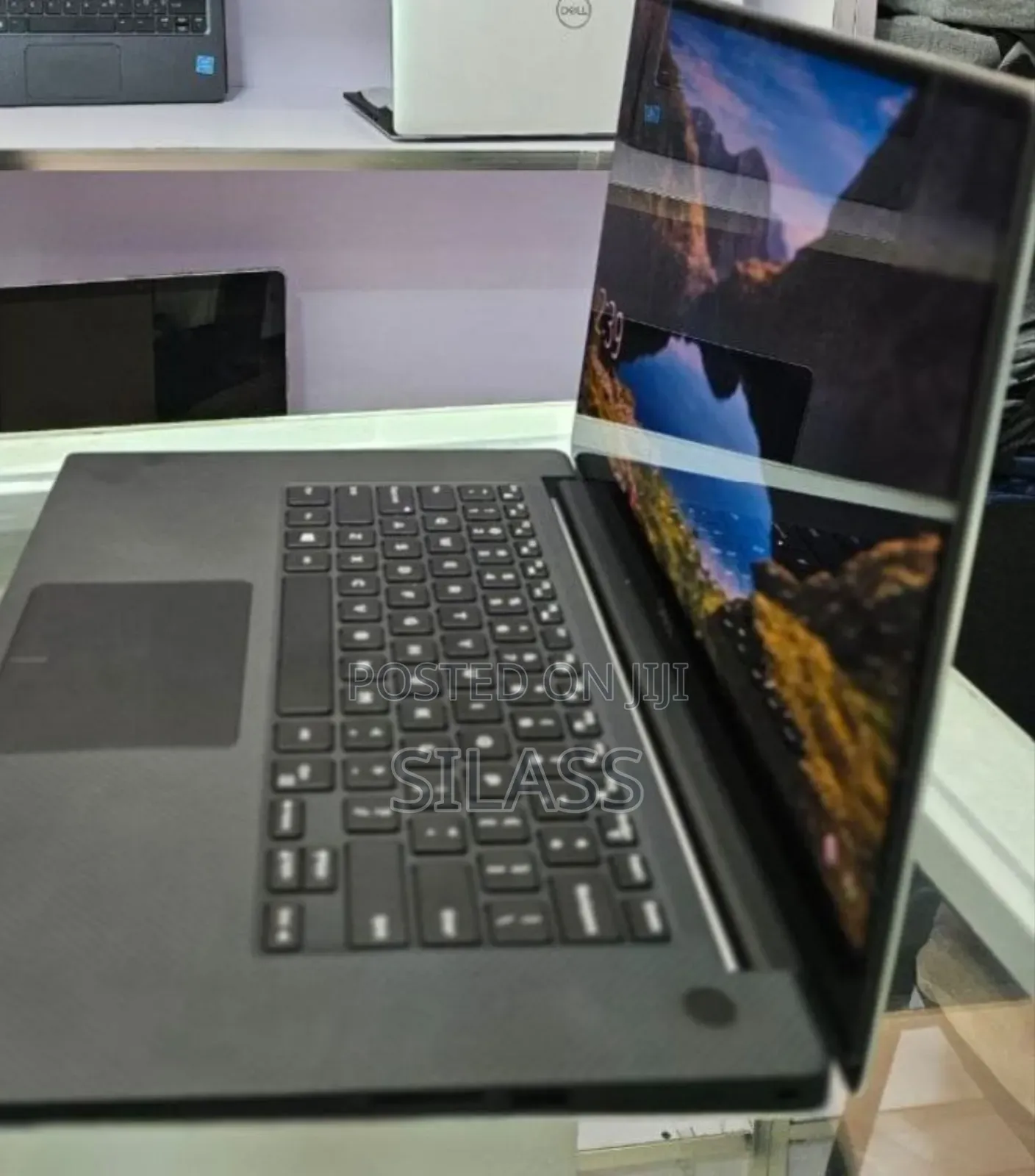 New Laptop Dell Precision 5540 32GB Intel Core I7 SSD 1T