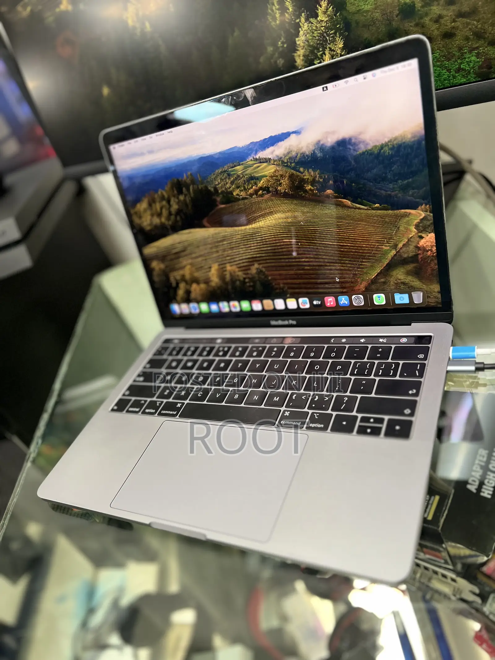 Laptop Apple MacBook Pro 2018 8GB Intel Core I5 SSD 256GB