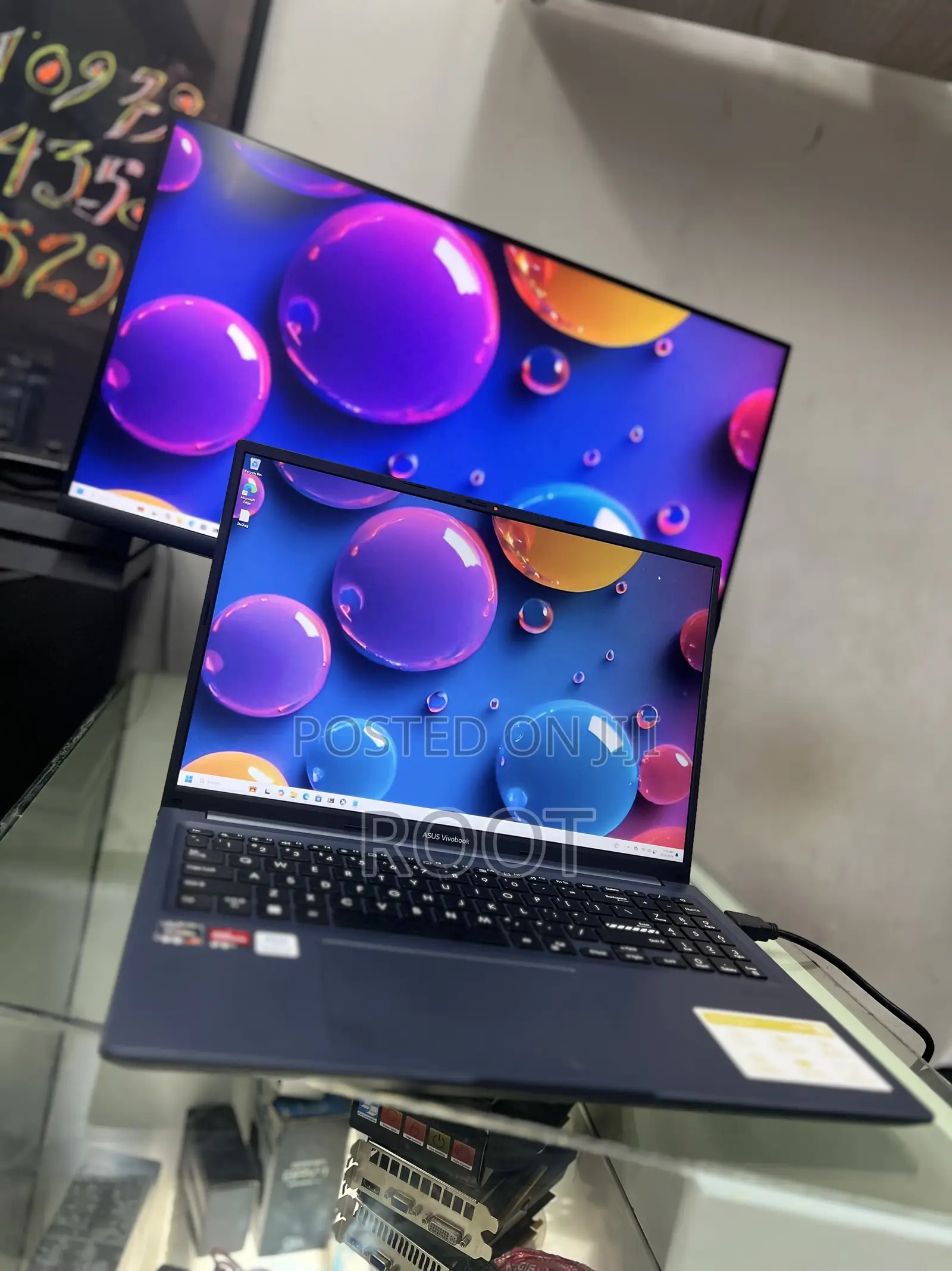 Laptop Asus Vivobook 16 12GB AMD Ryzen 7 SSD 512GB