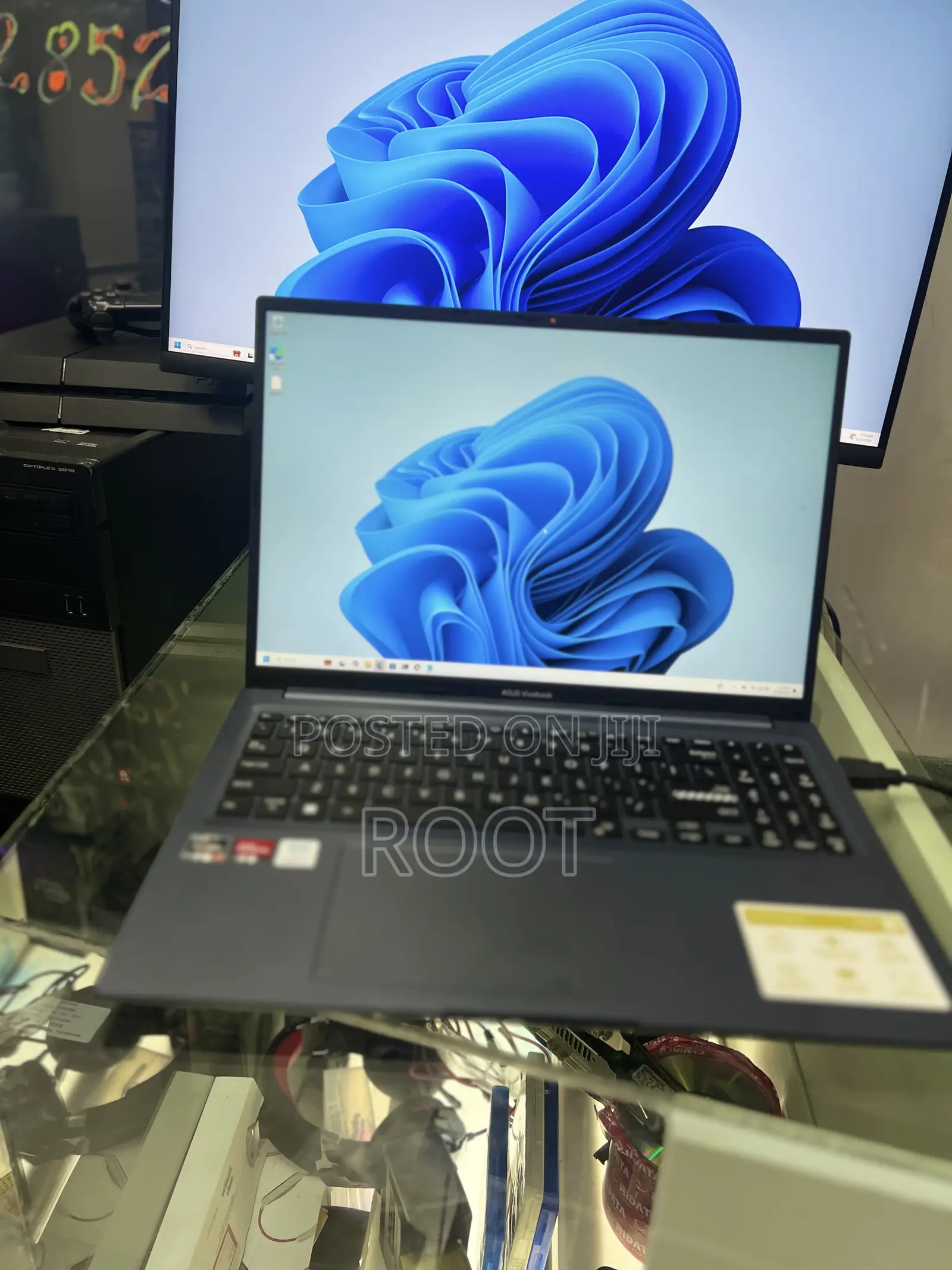 Laptop Asus Vivobook 16 12GB AMD Ryzen 7 SSD 512GB