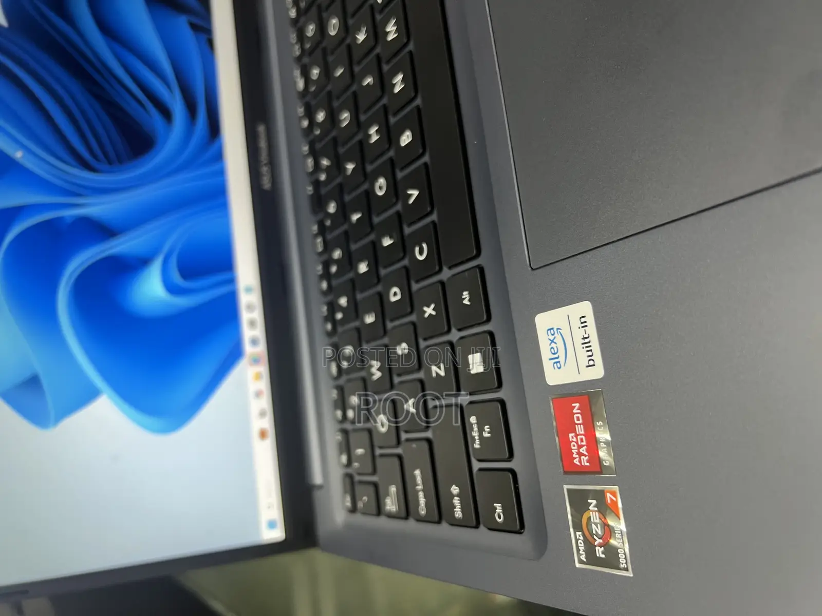 Laptop Asus Vivobook 16 12GB AMD Ryzen 7 SSD 512GB