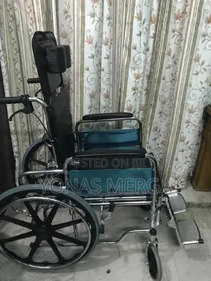 Toilet_wheelchair路wheelchair鰻wheelchair肉wheelchair0wheelcher