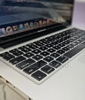 Laptop Apple MacBook Pro 2011 4GB Intel Core I7 HDD 500GB