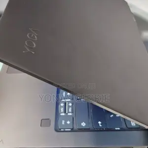 New Laptop Lenovo Yoga C930 8GB Intel Core I7 SSD 512GB