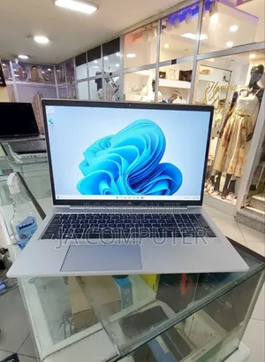 New Laptop HP EliteBook 850 G5 16GB Intel Core I5 SSD 512GB