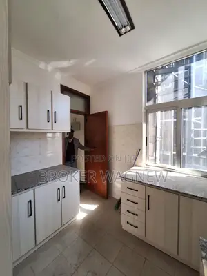 3bdrm Apartment in Kirkos for sale