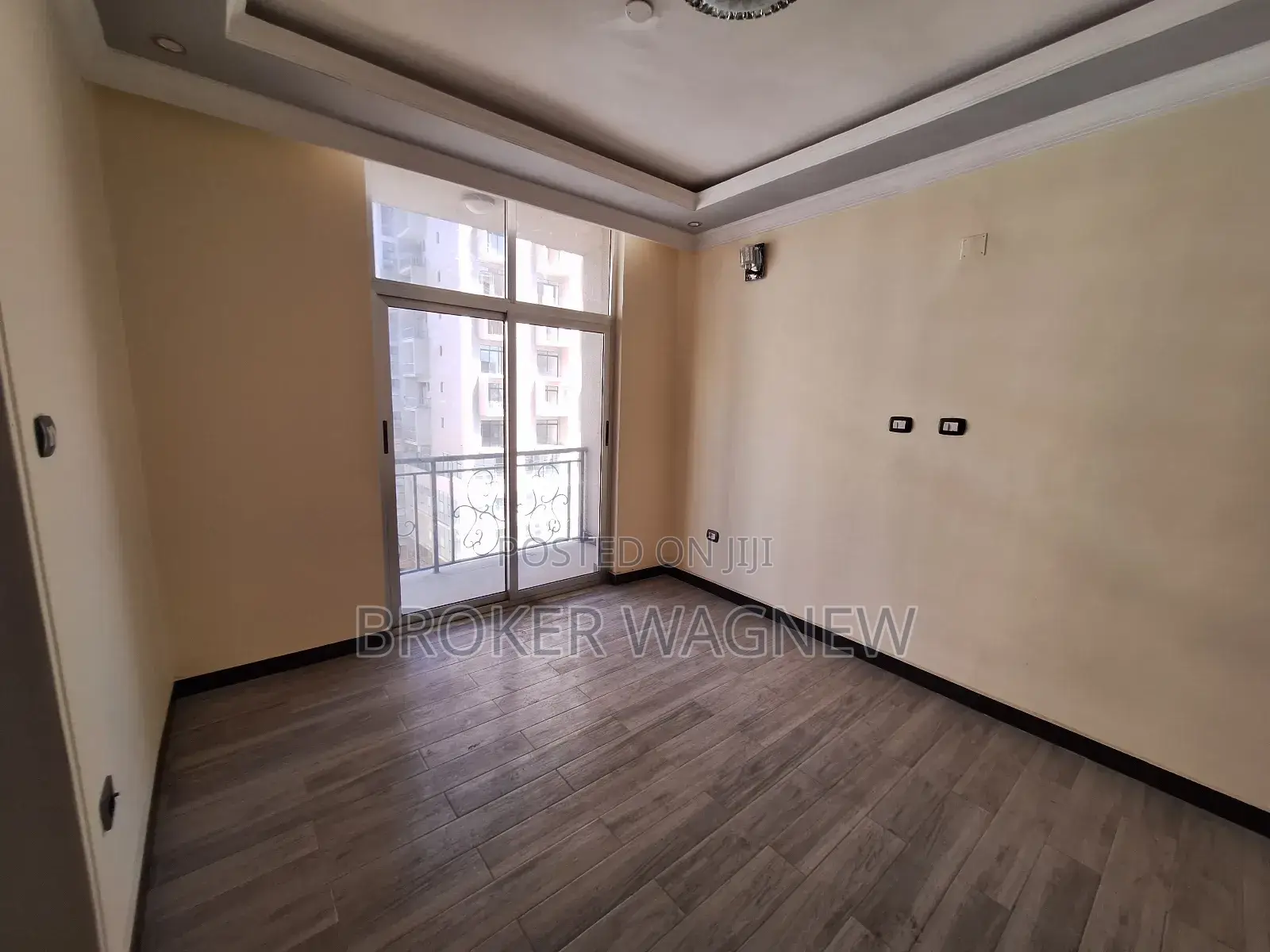 3bdrm Apartment in Kirkos for sale