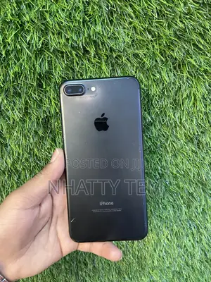 Apple iPhone 7 Plus 128 GB Black