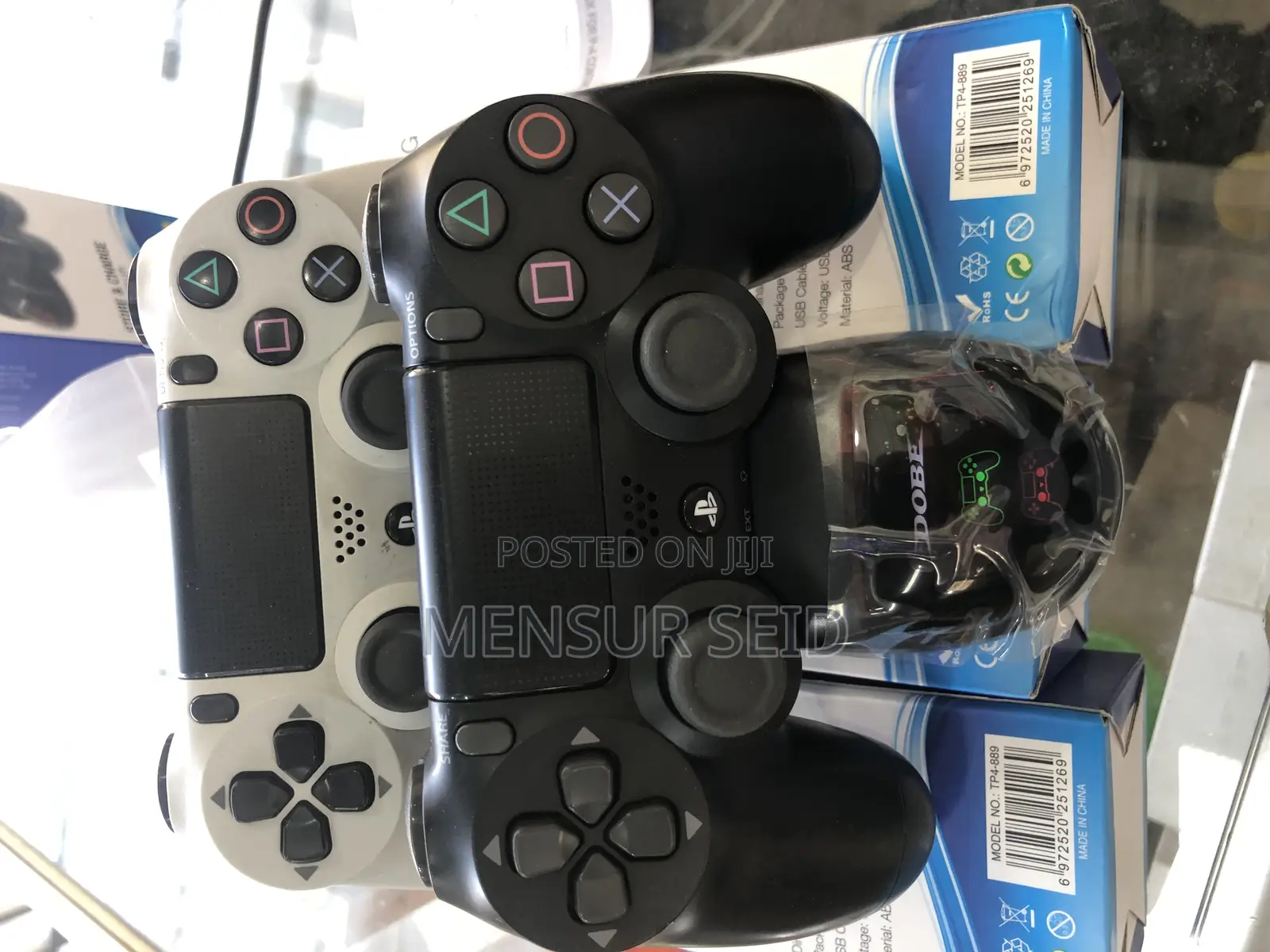 Dobe Dual Charging Dock for PS4 Controllers