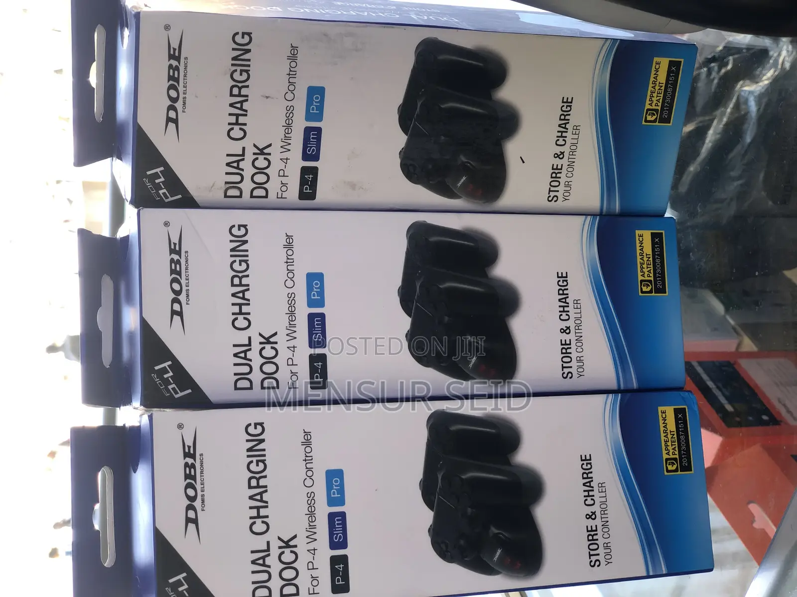 Dobe Dual Charging Dock for PS4 Controllers