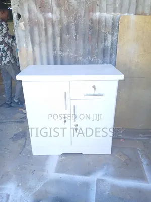 ብፌ ለጠባብ ቤት የምትሆን 80cm