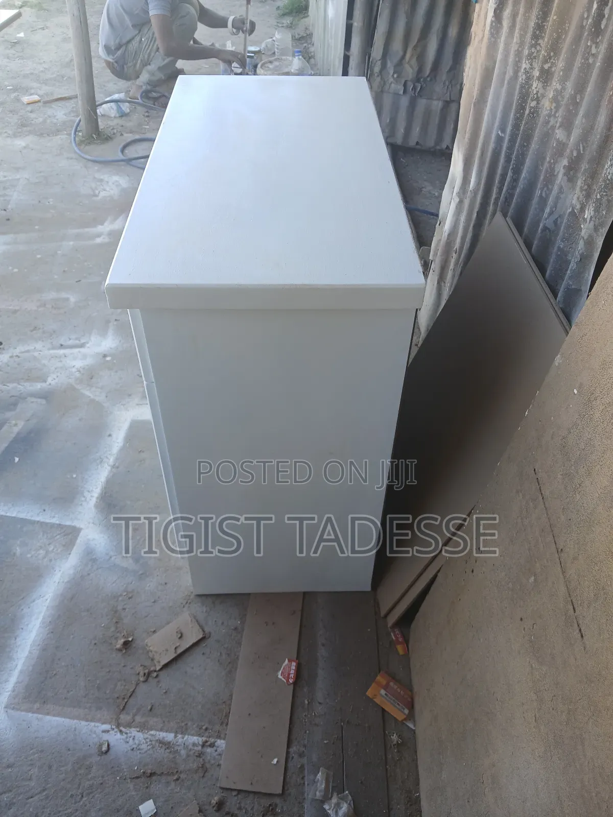 ብፌ ለጠባብ ቤት የምትሆን 80cm