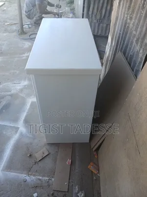 ብፌ ለጠባብ ቤት የምትሆን 80cm