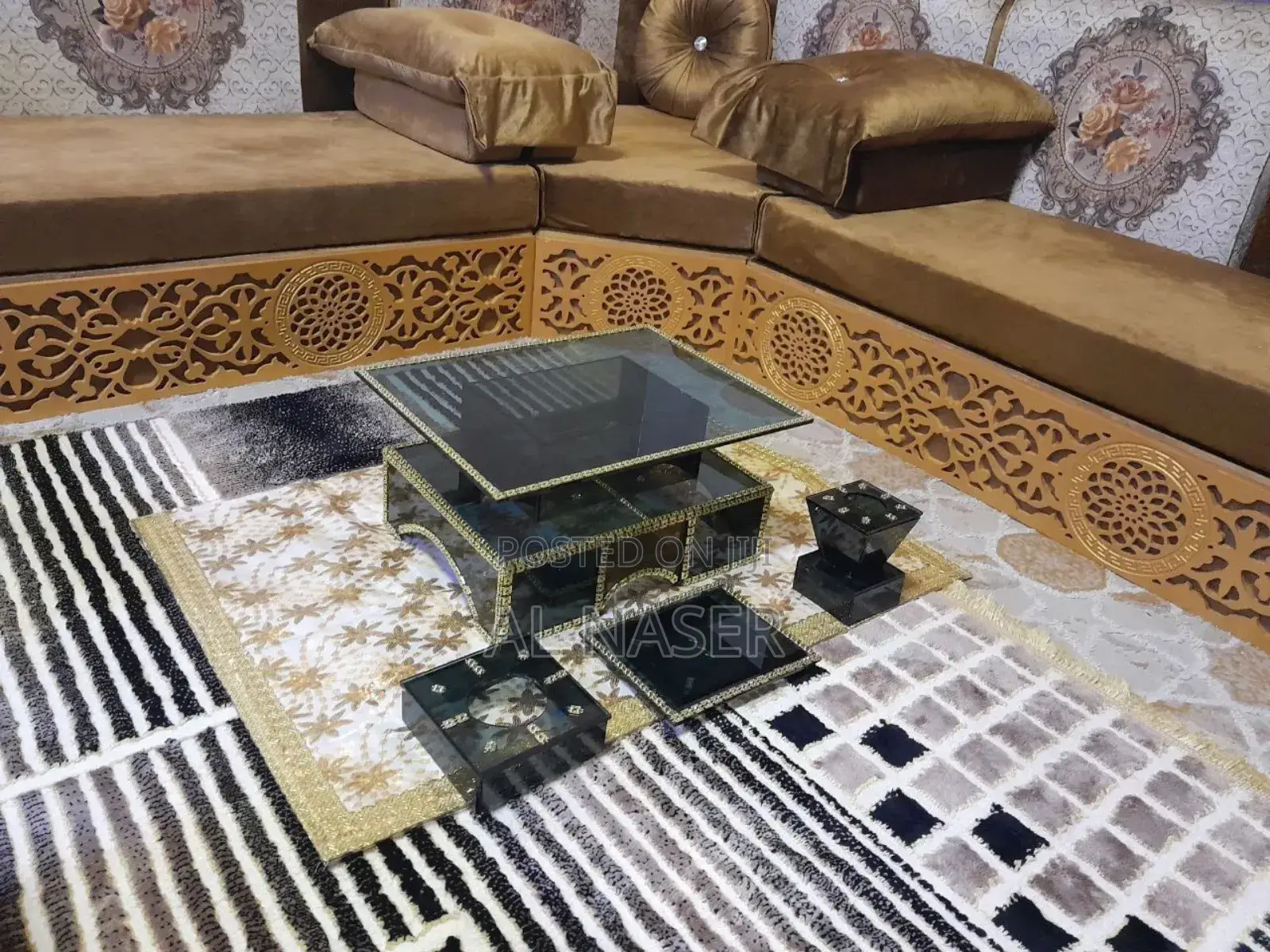 መስታወት ረከቦት