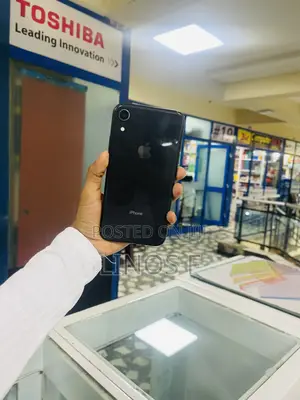 Apple iPhone XR 64 GB Black