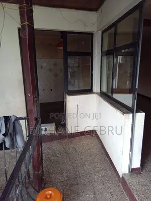 Villa House Rent for Garage, Metals and Other Business