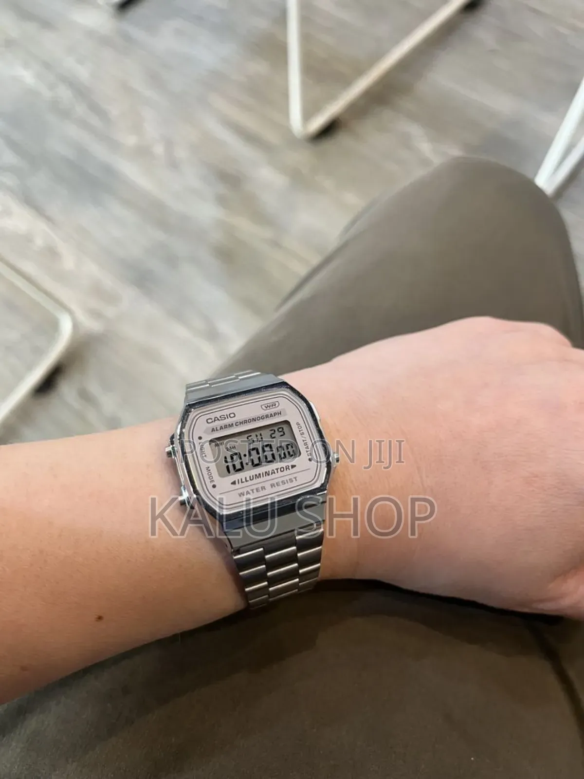 CASIO Men's Vintage Silver DIGITAL WATCH