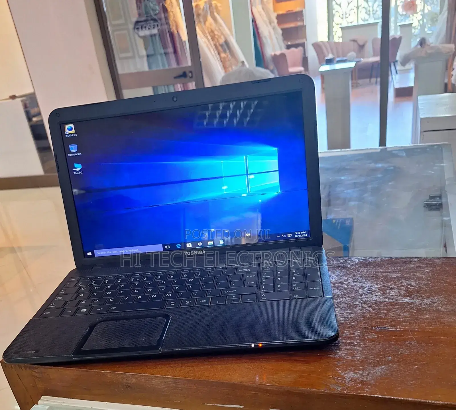 Laptop Toshiba Satellite C55 4GB AMD Ryzen HDD 500GB