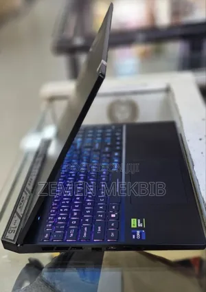 New Laptop Acer Predator Helios 300 16GB Intel Core I9 SSD 1T