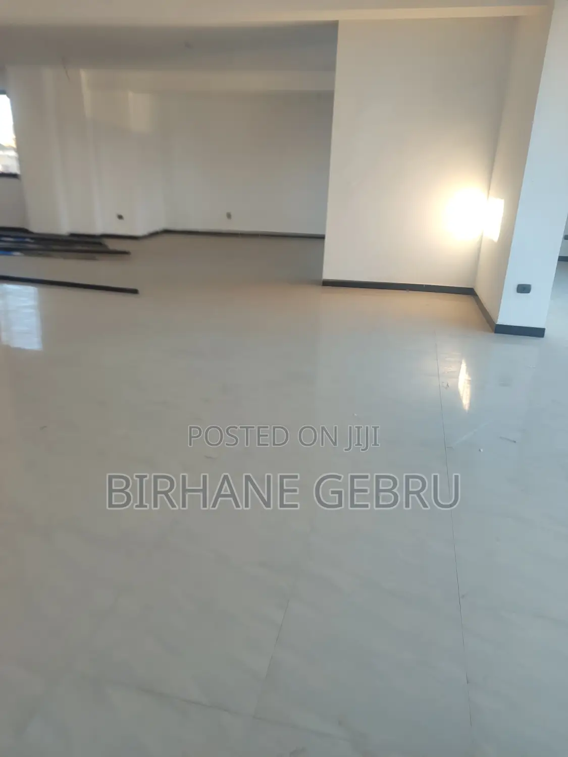 Luxury Apartiment Rent for Business or Office