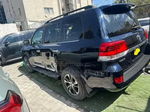 Toyota Land Cruiser 4.5 V8 VXR 2016 Blue