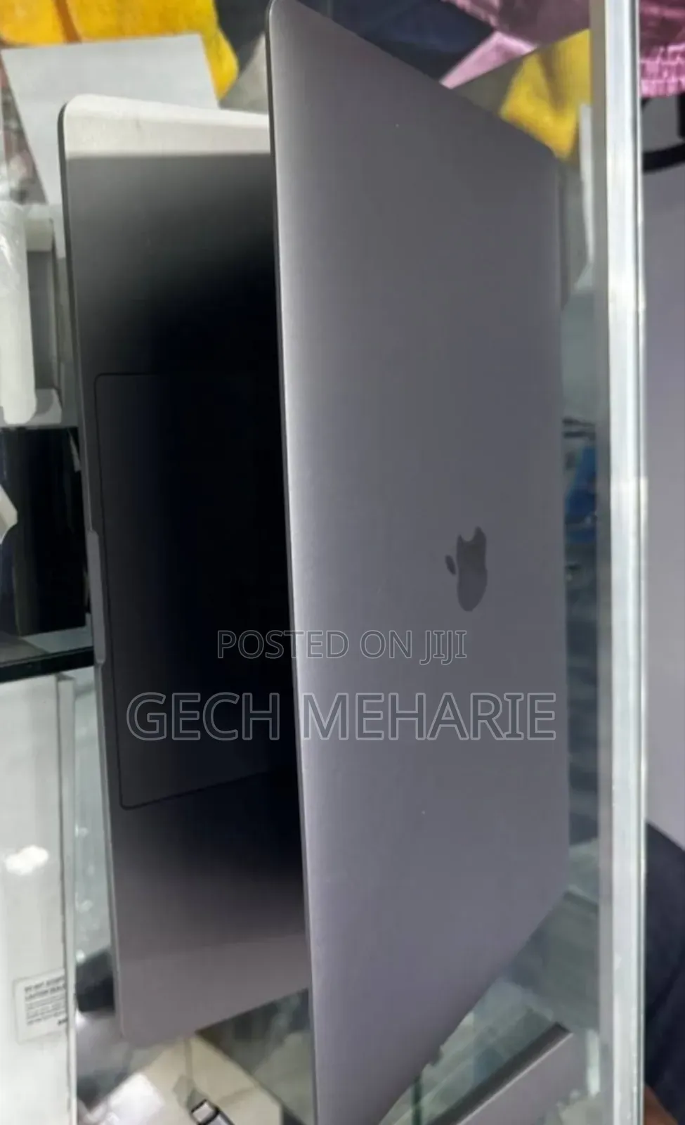 New Laptop Apple MacBook Pro 2018 16GB Intel Core I7 SSD 512GB