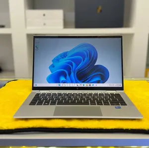 New Laptop HP EliteBook X360 1030 G8 16GB Intel Core I5 SSD 512GB