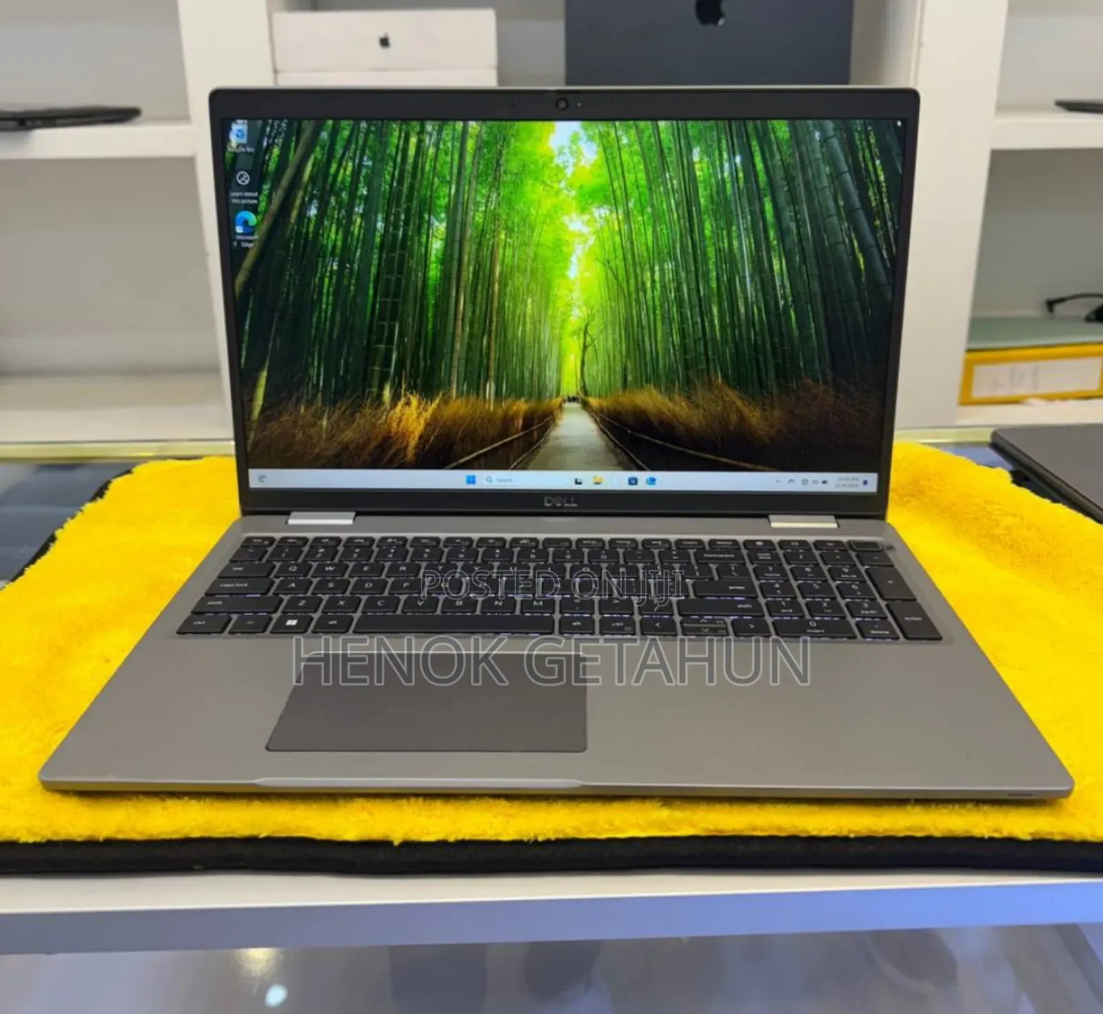 New Laptop Dell Precision 7520 16GB Intel Core I7 SSD 1T