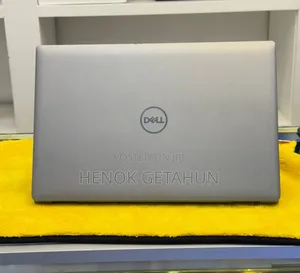 New Laptop Dell Precision 7520 16GB Intel Core I7 SSD 1T