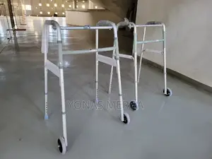 Photo - (With Front Wheels) Walker榮walker蠅adjustable Walker*惡walker