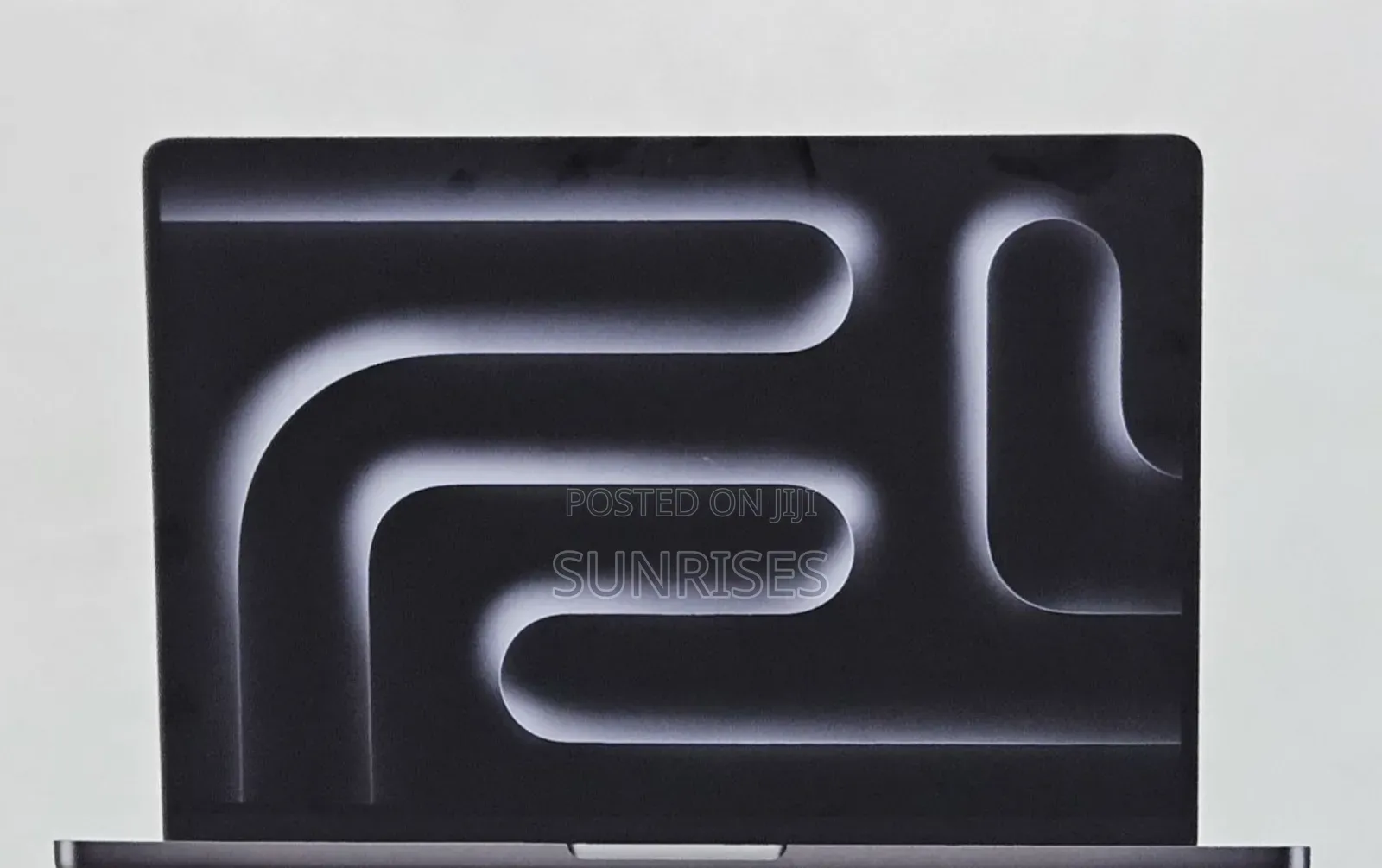 New Laptop Apple MacBook Pro 2024 M4 14-Inch 24GB Apple M3 Max SSD 1T