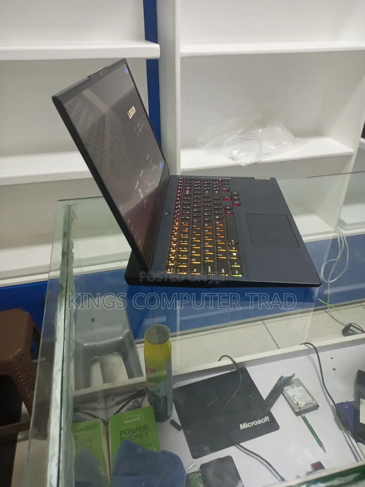 New Laptop Lenovo Legion 5 16GB AMD Ryzen 7 SSD 1T