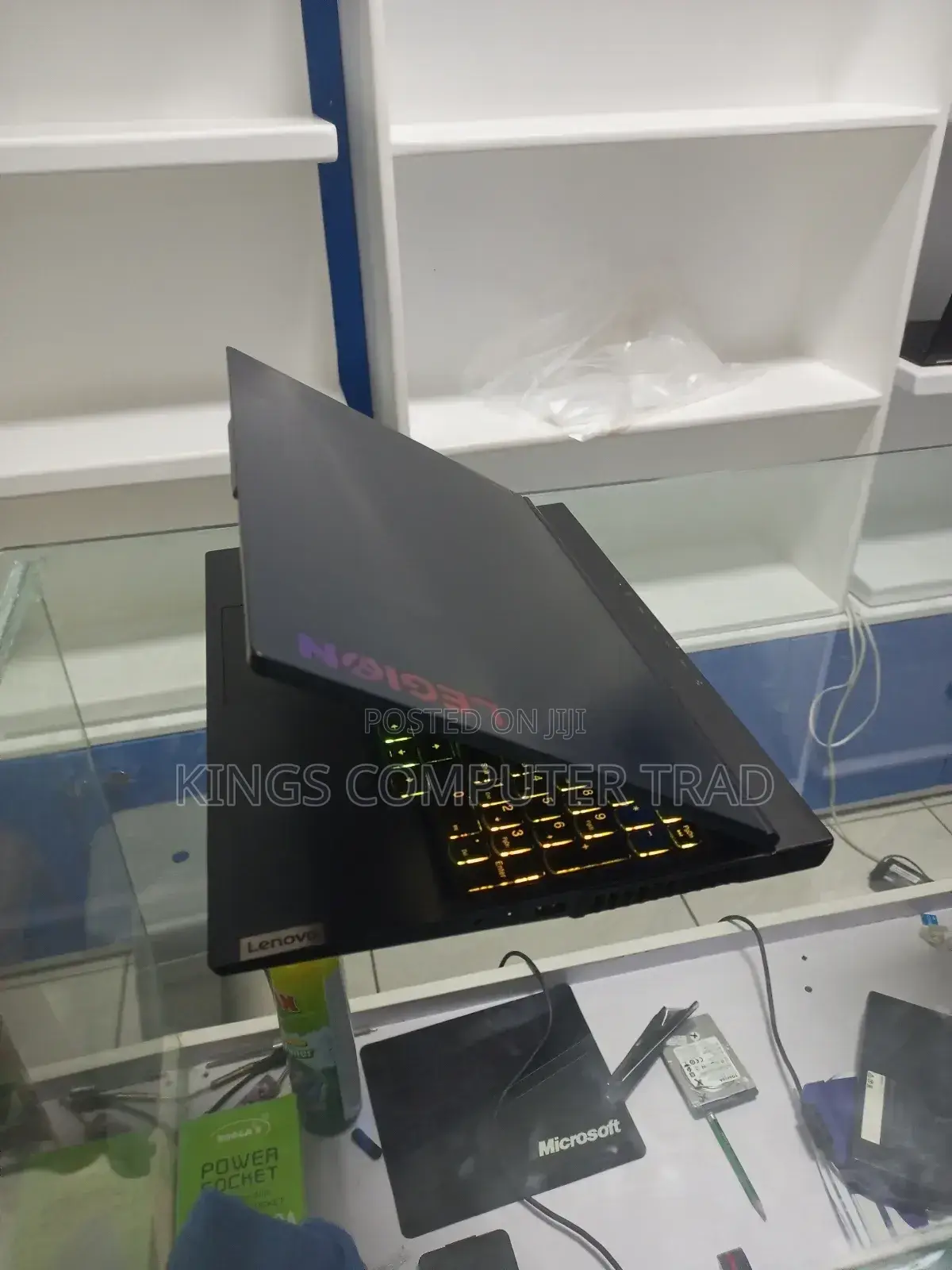 New Laptop Lenovo Legion 5 16GB AMD Ryzen 7 SSD 1T