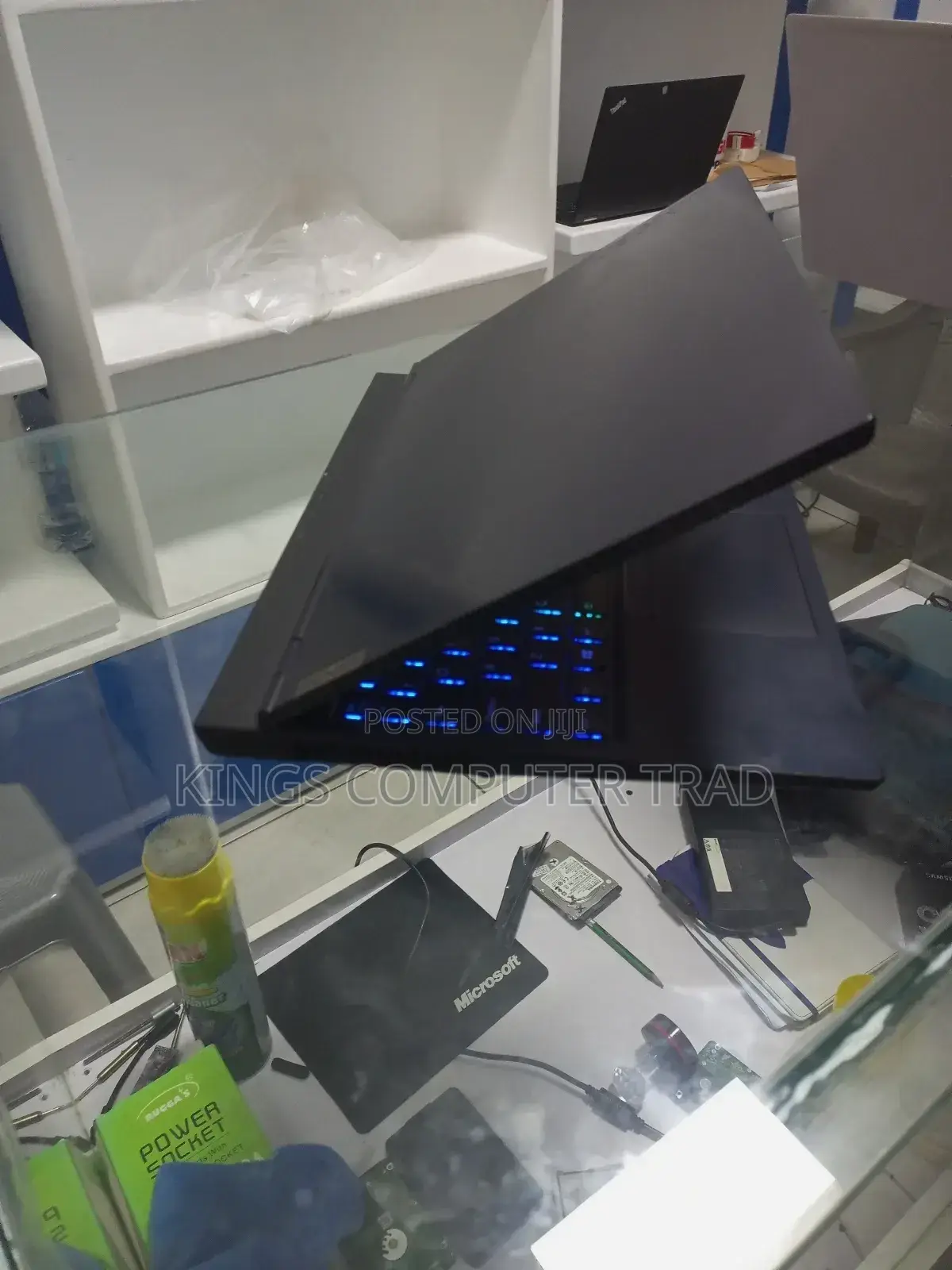 New Laptop Lenovo Legion 5 16GB AMD Ryzen 7 SSD 1T