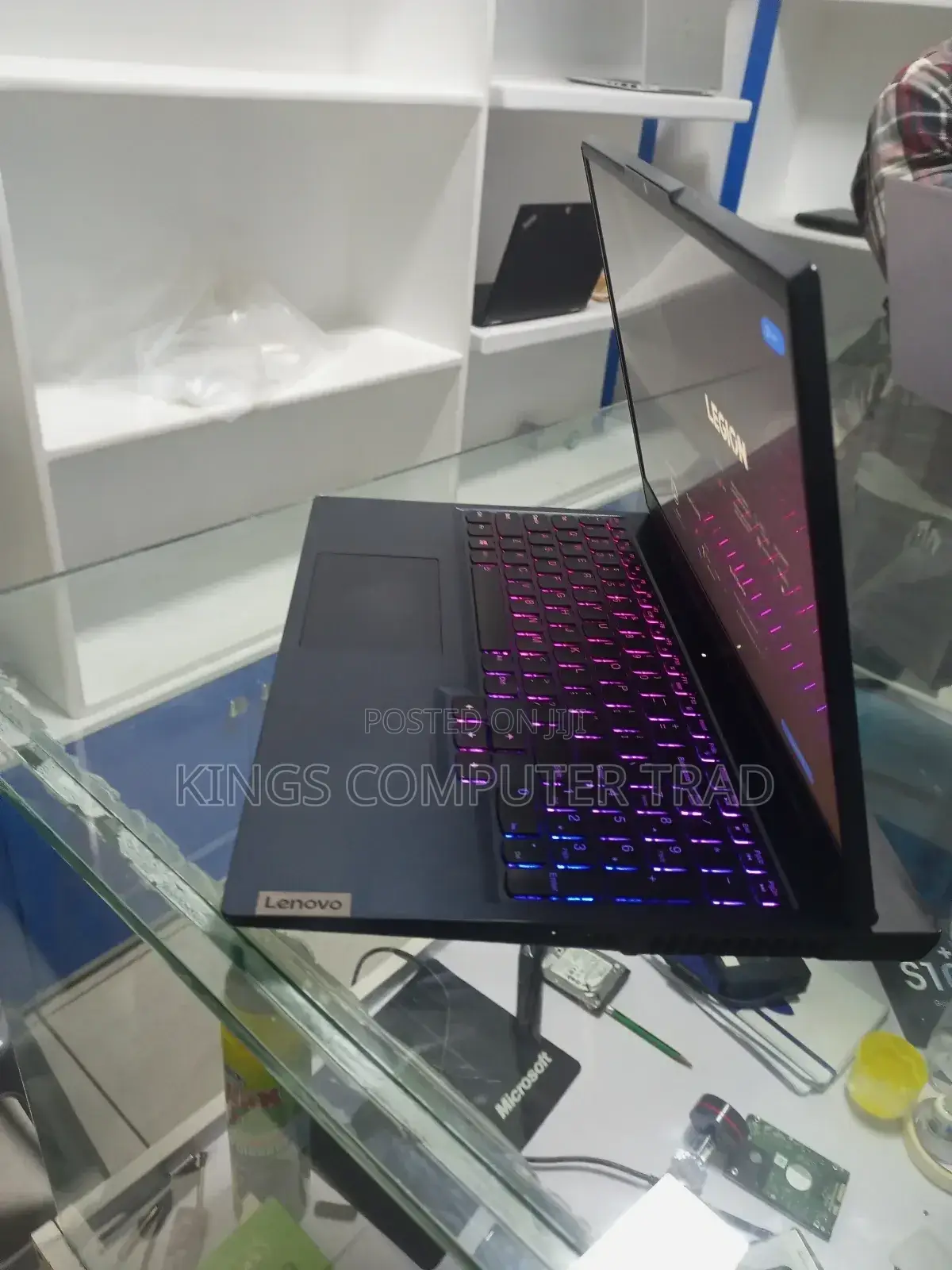 New Laptop Lenovo Legion 5 16GB AMD Ryzen 7 SSD 1T