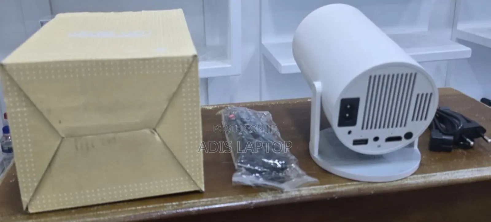 SMART PROJIECTER (Mini Prijiector)