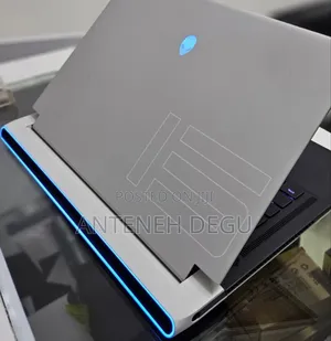 New Laptop Alienware M17x R2 32GB Intel Core I7 SSD 1T