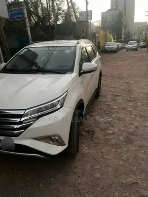 Toyota Rush 2021 Ivory