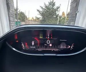 Peugeot 5008 2022 Black