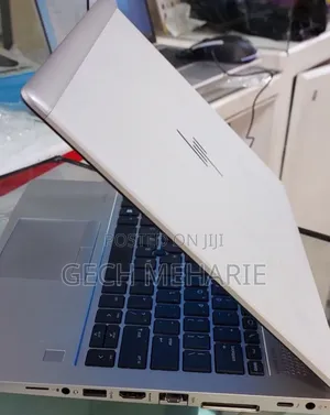 Photo - New Laptop HP EliteBook 830 G5 8GB Intel Core I7 SSD 512GB