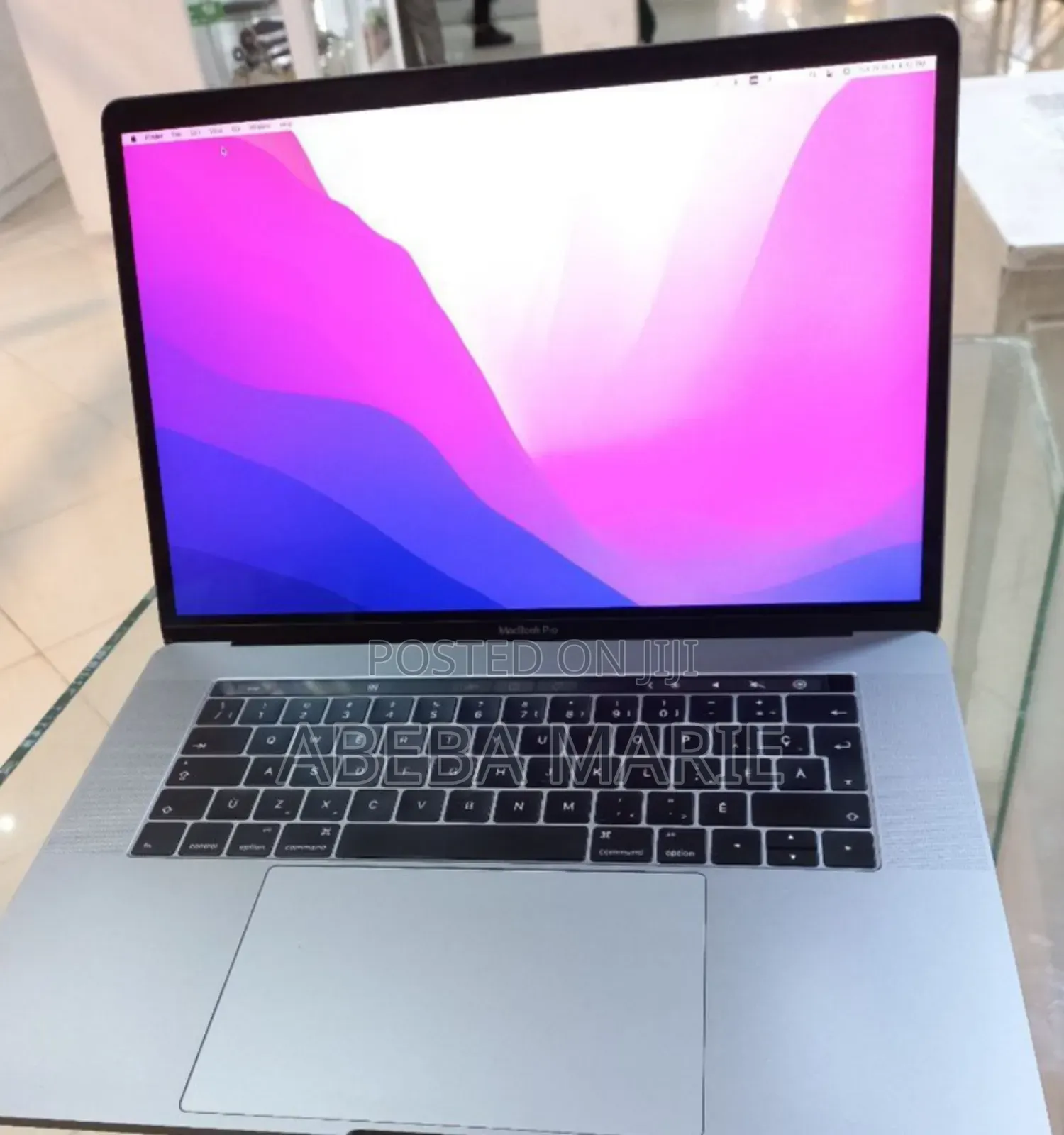 New Laptop Apple MacBook Pro 2016 16GB Intel Core I7 SSD 512GB