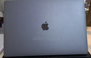 New Laptop Apple MacBook Pro 2016 16GB Intel Core I7 SSD 512GB