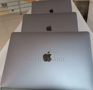 Photo - New Laptop Apple MacBook Pro 2017 8GB Intel Core I5 SSD 256GB