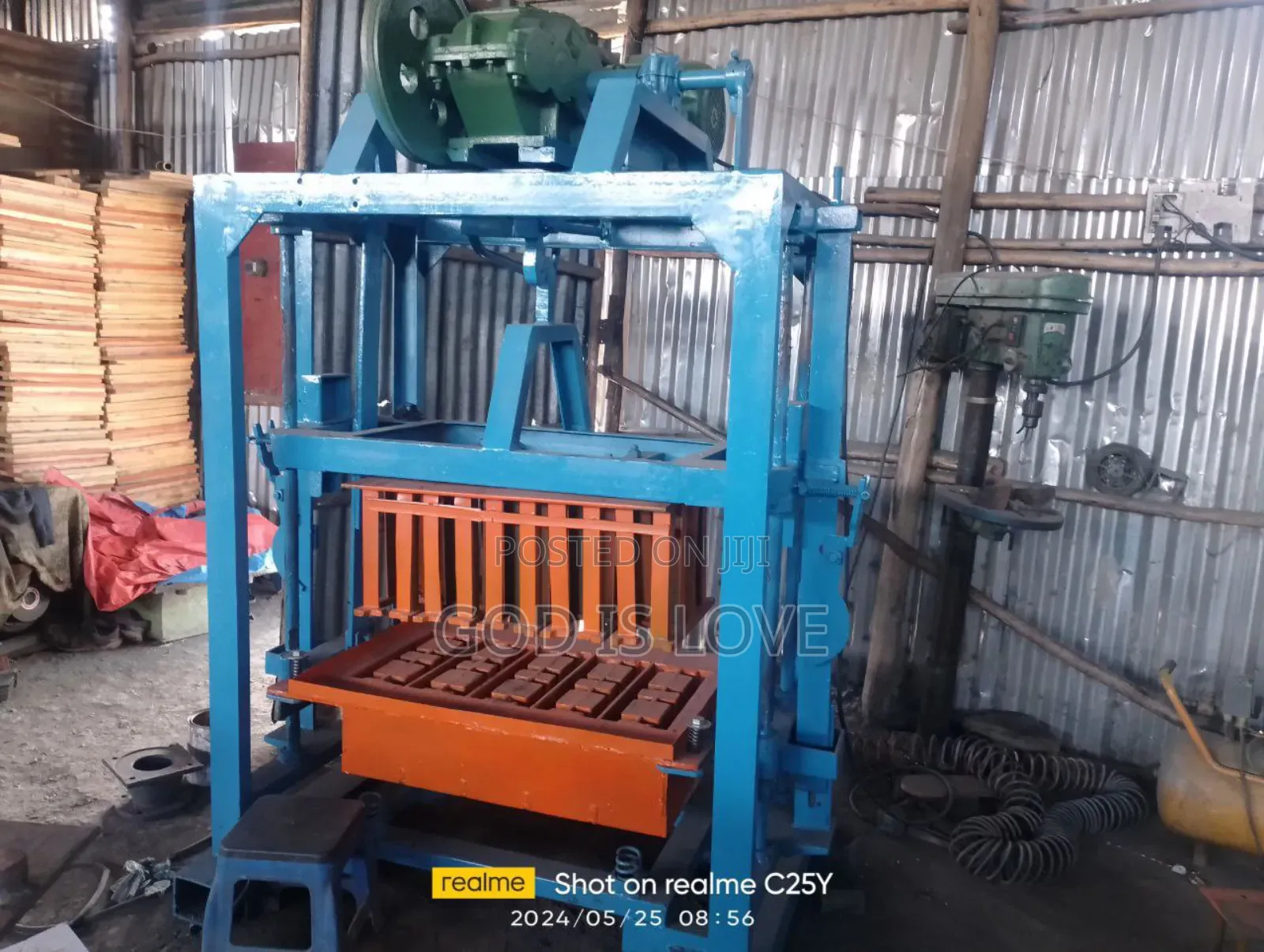 ብሎኬት ማሽን Block Making Machine