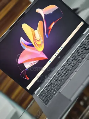 New Laptop HP ZBook 15u G5 16GB Intel Core I7 SSD 512GB