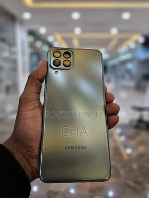 New Samsung Galaxy M33 5G 128 GB Green