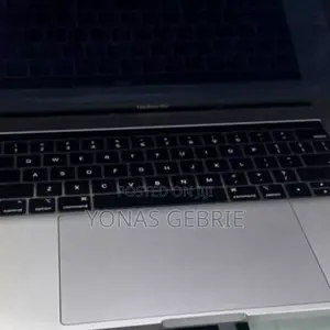 New Laptop Apple MacBook Pro M1 16GB Intel Core I7 SSD 512GB