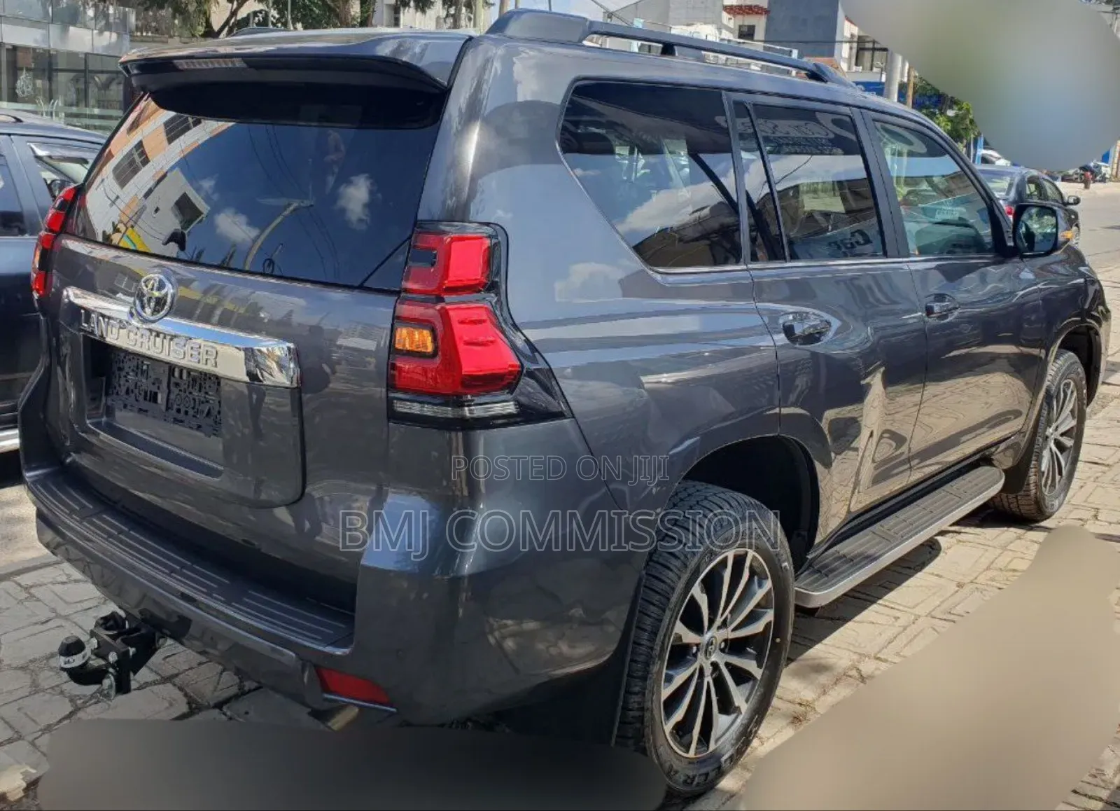 New Toyota Land Cruiser Prado 2023 Gold